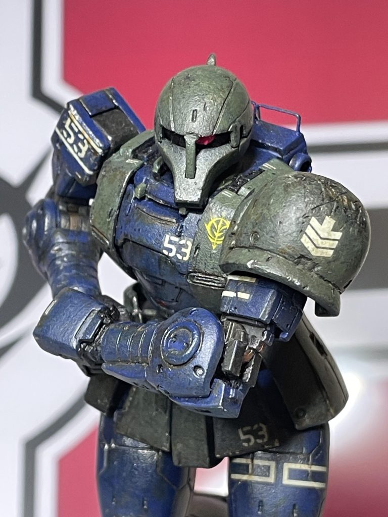 肩アーマーをランナータグ２枚分厚くしたので、タックルも決まります。わかりにくいけど、モノアイレールも使っています。