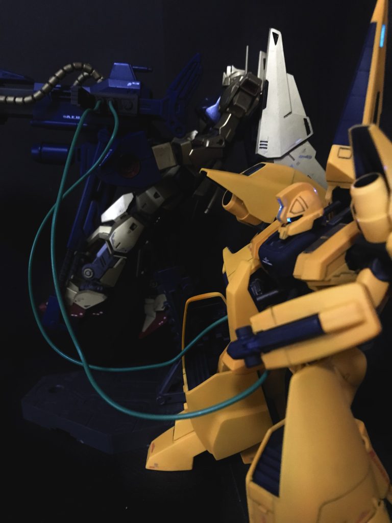 メタスは立ちションしている訳ではありません...。