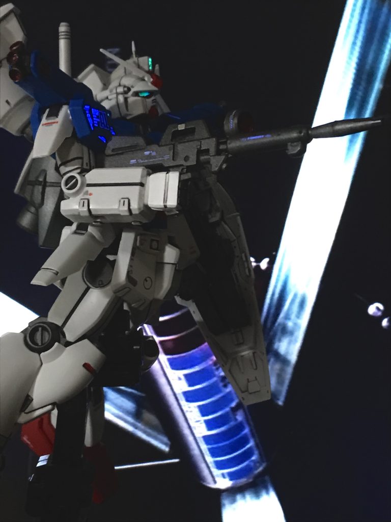 フルバーニアンの性能テスト2,3日で修理しこの性能を引き出すアナハイムの技術者はすごいの一言ですね。...。