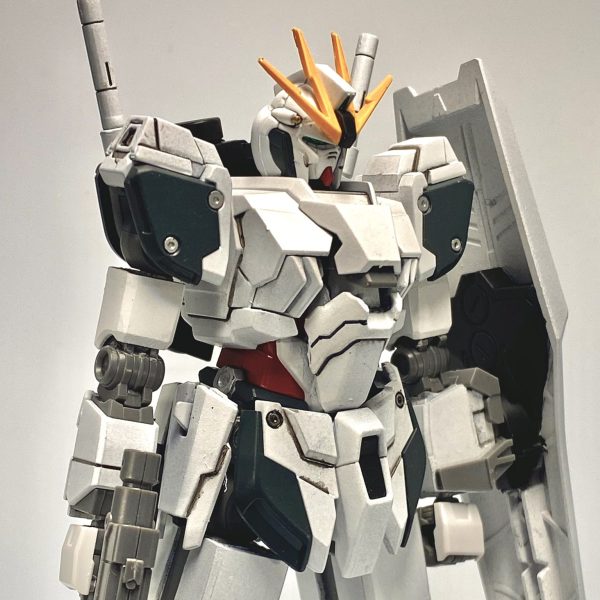 RX-9 ナラティブガンダム　装甲追加型