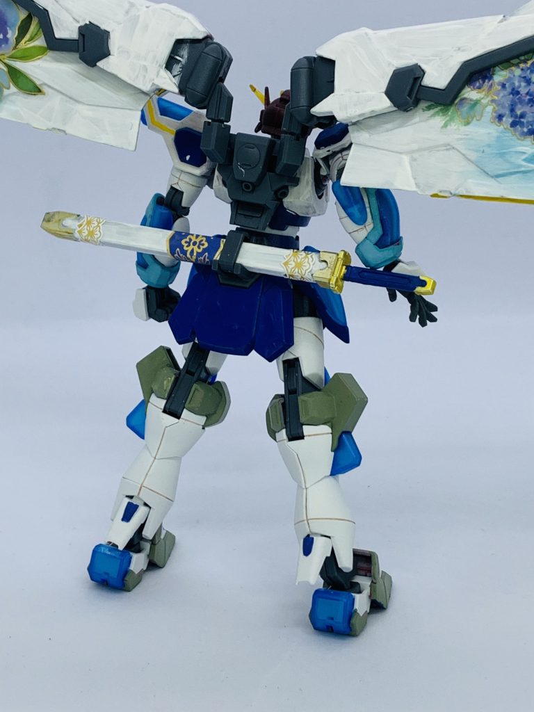 珠ブルーミングガンダム–4枚目/制作者:アルト