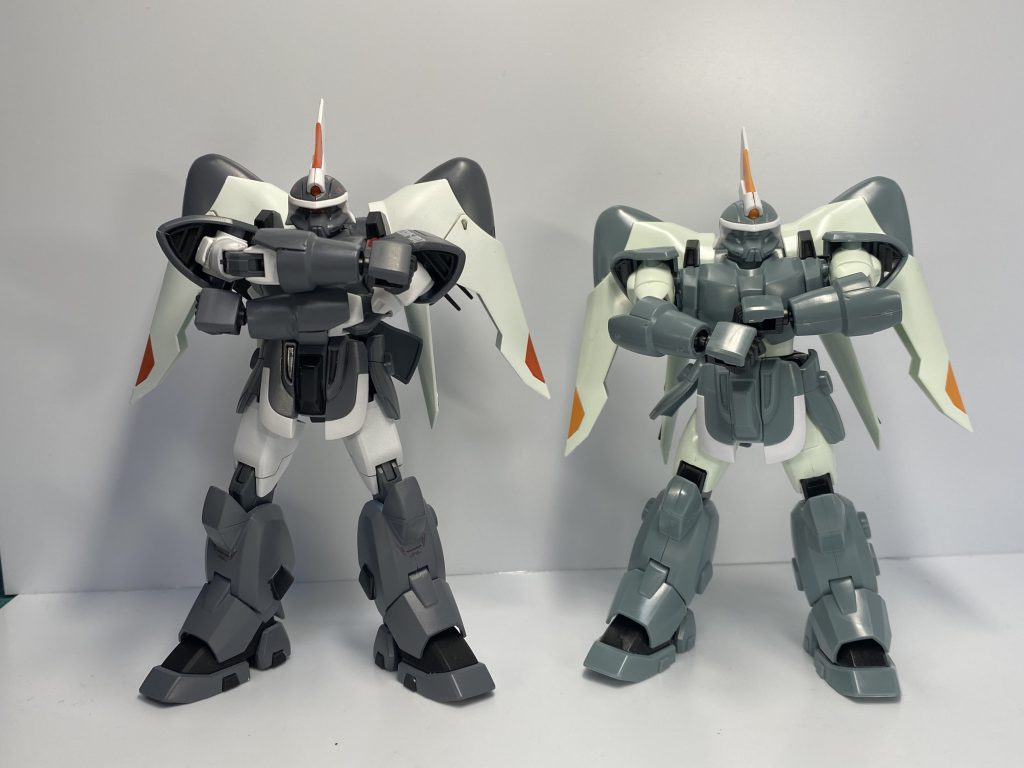 今回の改造で一番力を入れた所は、腕組みをさせられるぐらい腕が前に出せる所です。