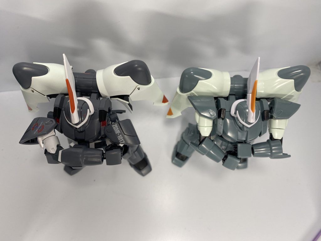 これだけ前に出せると様々なポーズをとれます。