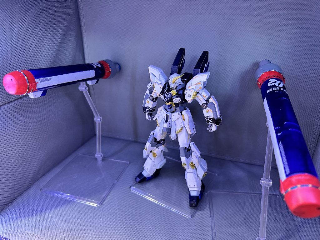 シナンジュスタイン（光の結晶体）–8枚目/制作者：hecorta_hecorta