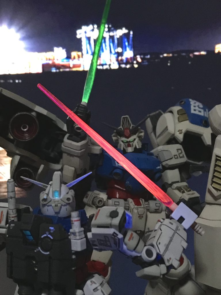 コウとの初対決。「ウラキ少尉。私を敵に回すには君はまだ、未熟!」