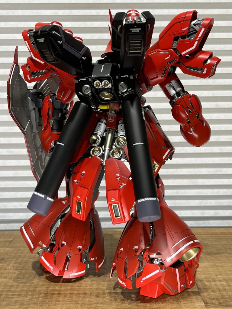 情報量多くて良い。そしてデカイ。