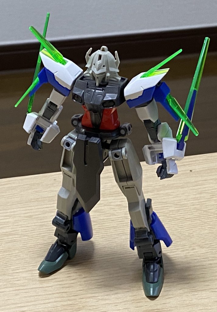 MS、MA両形態の説明で遅れましたが、制作過程を少しだけ。最初期はこんな感じ。完成形と比べると全然違いますね…