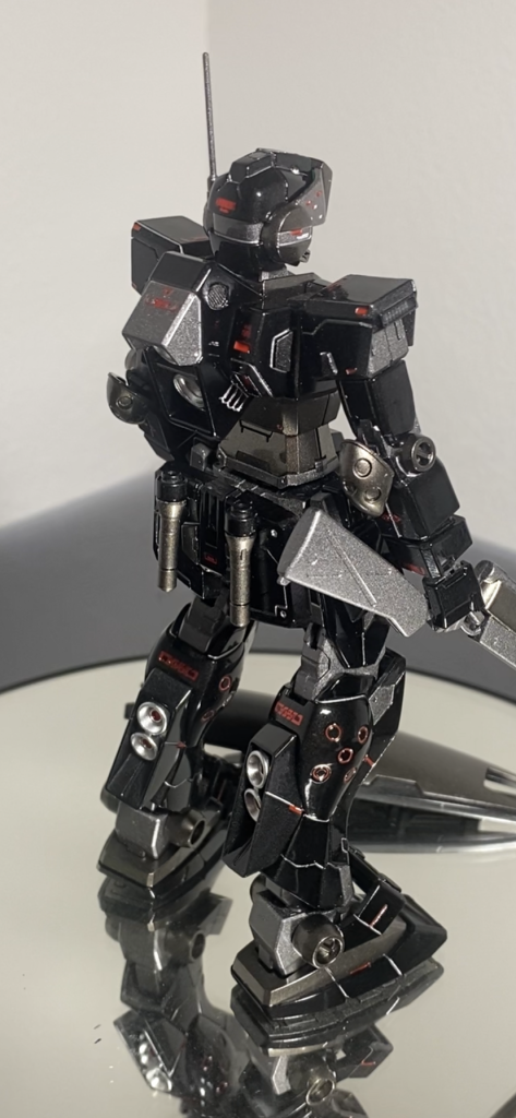 いつもはデカール盛り盛りなんですけど、今回は目立たない機体を作りたかったので、デカールは少な目にしました^_^、