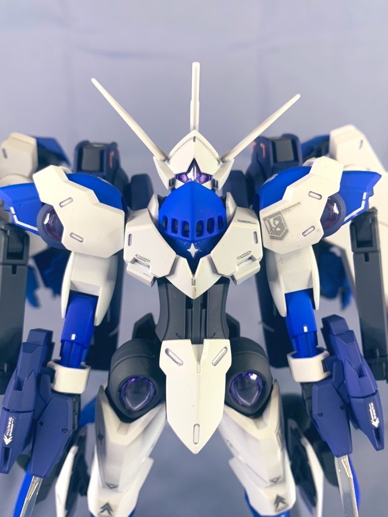 また、クリア部品下の紫部分はさりげなくLINKL PLANETの推しである小橋川梢さんのステラパープルを使用しました。