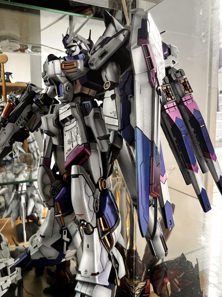 ピンク部はメタルピンクとメタパープルの調合ですが、個人的にマッチ出来たと思ってます。