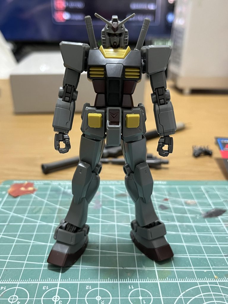 素組み。賛否あるスタイルですよなぁ。