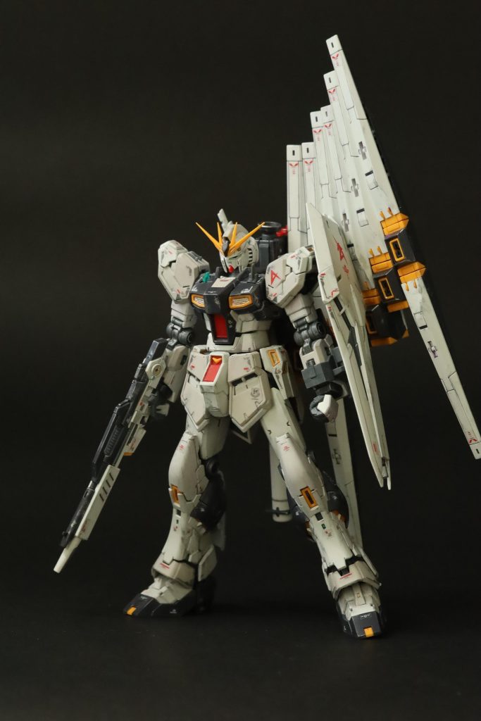 増加装甲なしのνガンダムにもできます。どちらもカッコイイ！ 