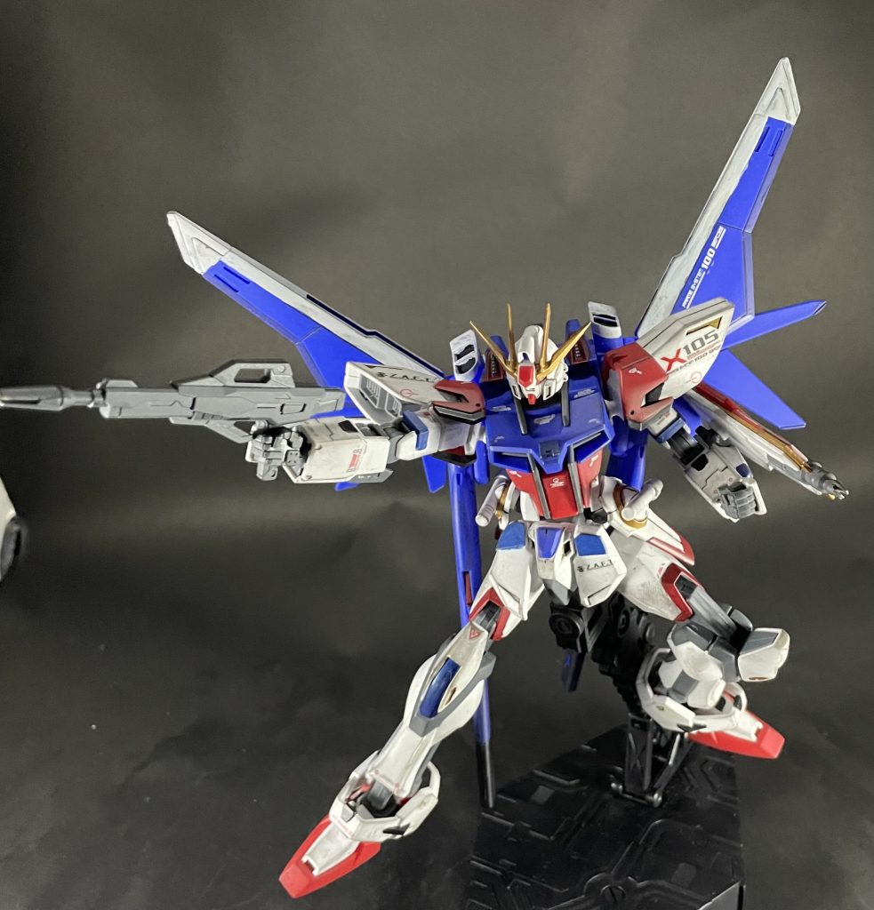 シール補填の部分とプラスアルファで塗り分けを行いました！