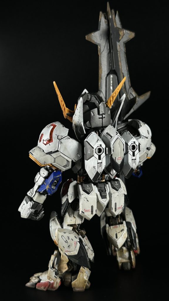 背面より。陸戦なので足元は特に汚しを入れています！