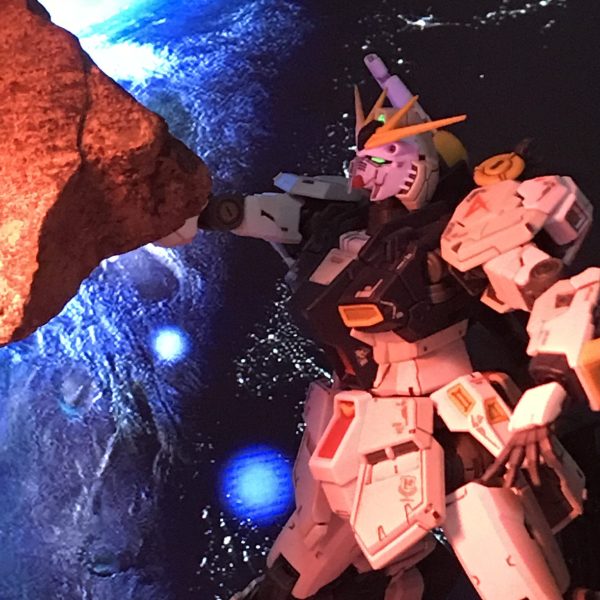 1/144 RG RX-93 νガンダム