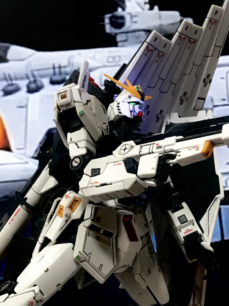 最近撮影1 クラップとνガンダム。アクシズ落下阻止作戦前の1コマをイメージ 墨入れ等、再整備してます。