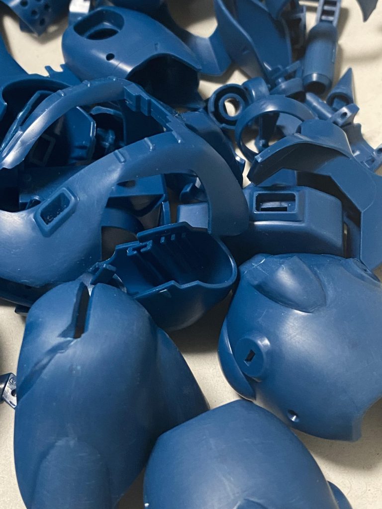 ヒケ処理後、光沢仕上げにしては荒い表面仕上げで終わり