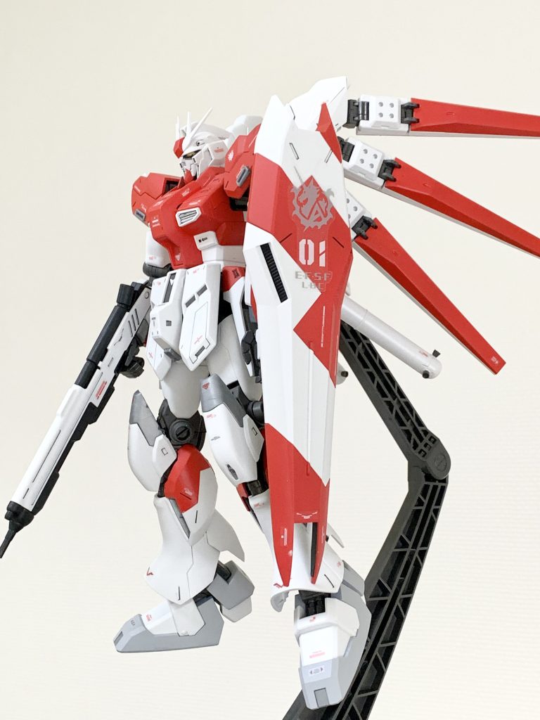 HI-νガンダムはこの角度が好きです。