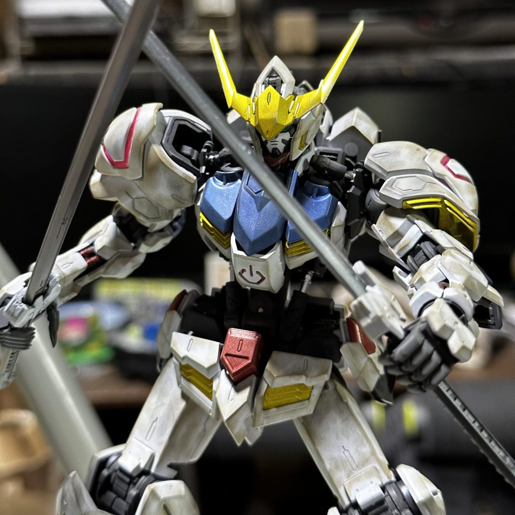 ガンプラ 塗装済み完成品 修正改造 MG バルバトス - メルカリ
