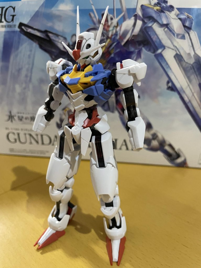 ディテールアップ前。腕の延長後です。シャープ化した後方の角(?)が折れる、折れる。最終的に曲がり(歪み)気味。