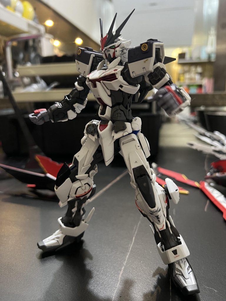 ガンダムアストレイレッドフレーム X1–2枚目/制作者：Hennessy626