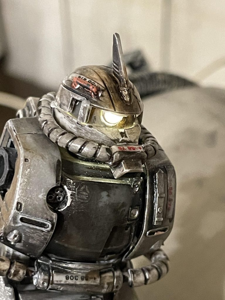 光過ぎて光色々抑えるのにこれから手こずりました。