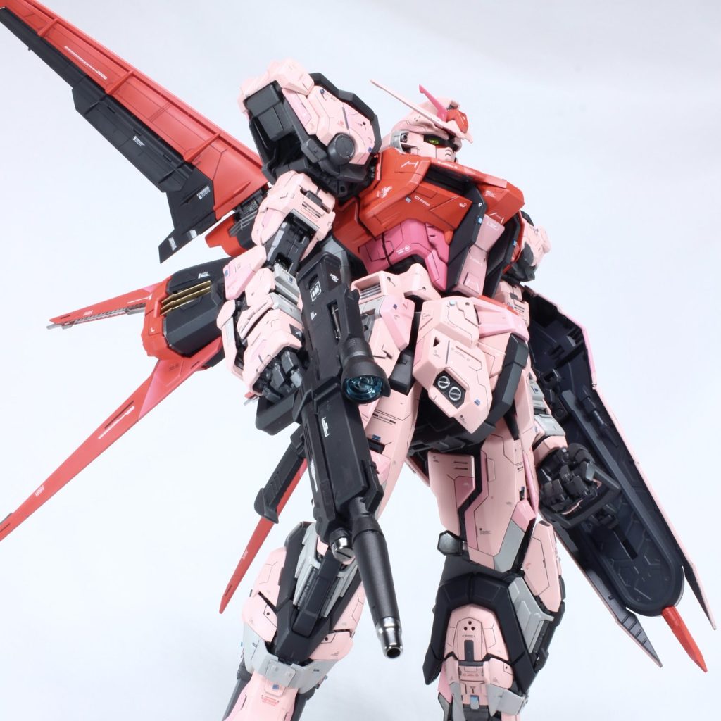 PGストライクガンダム全塗装｜yama_さんのガンプラ作品｜GUNSTA