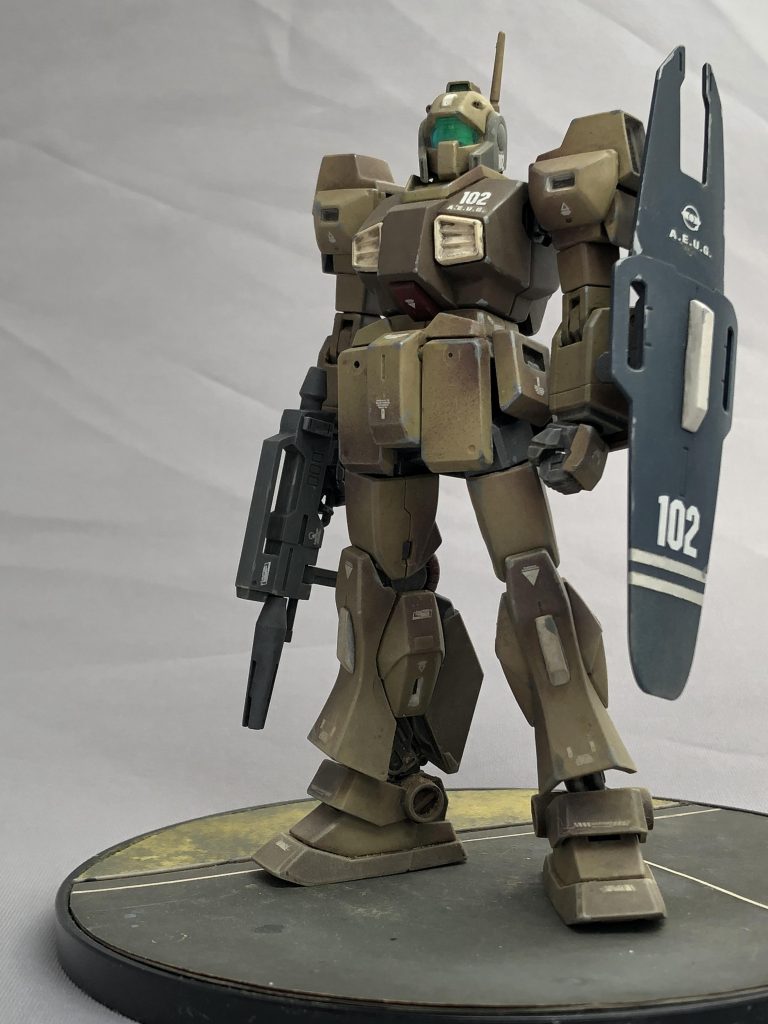 スカートはネオジム磁石でマウントしてあるのでパージ可能です。