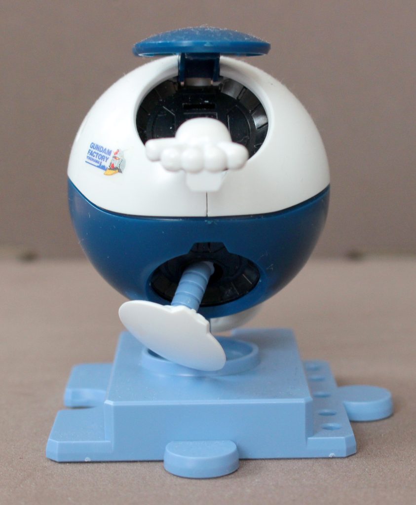 動くガンダムを見て「おおおお~!」となりつつも、早々にショップのガンプラ売り場が気になるはるまき。ちょうど1回目の稼働が終わった瞬間に入場だったので早速向かいました。