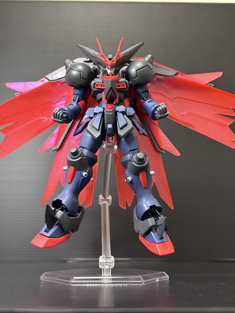 マントを開いてバトルモードへ