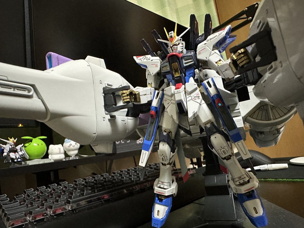 RG ストライクフリーダム + HG ミーティアユニット–3枚目/制作者：しかっち