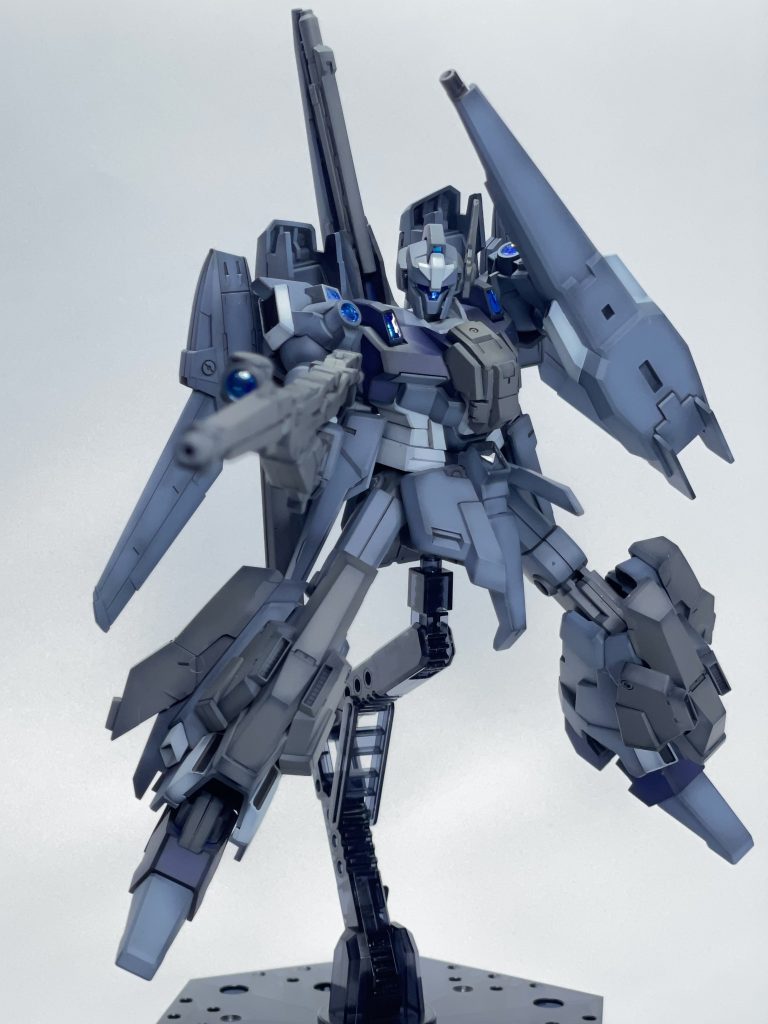 ビームライフルからデルタカイのロングメガバスターしてます。