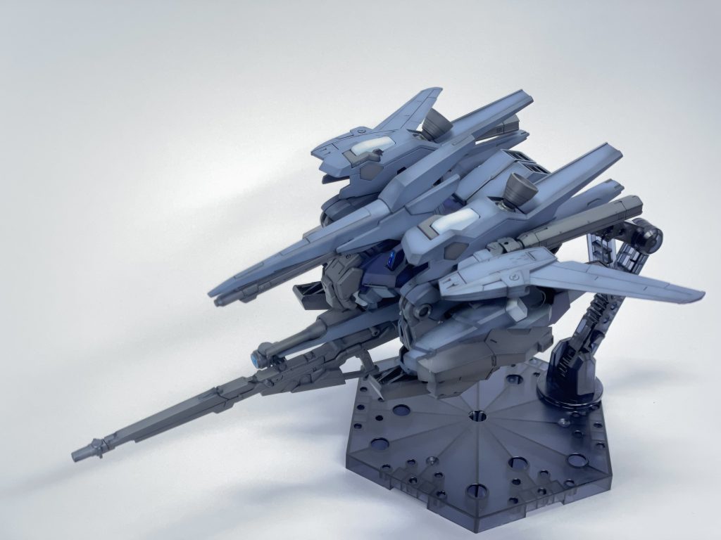 バックパック周りを変更しているので、可変時のバランスも考慮しながら構成を考えるのが大変でした。