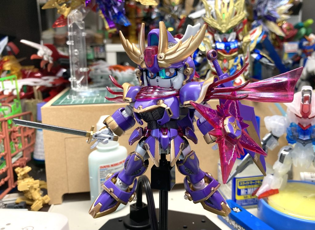 右手の忍び指でも忍者刀を持てるで