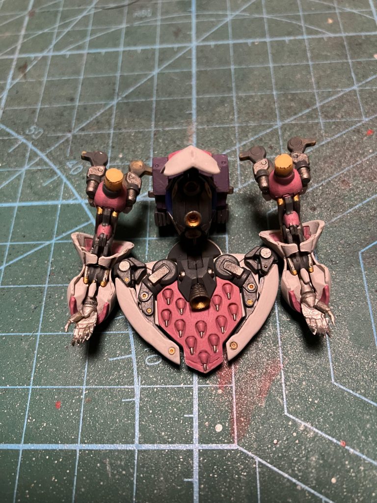 必死に塗ったの2ファンネルの先っちょ