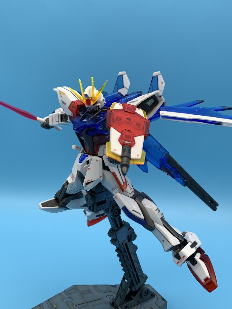 ビルドストライクガンダム（ソリッドクリア）–3枚目/制作者：Black