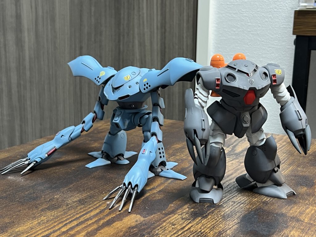 最初期に作ったズゴックEとのツーショット。ここから熱い物語が…。しかし素晴らしいデザイン。完成日:2023/11/16