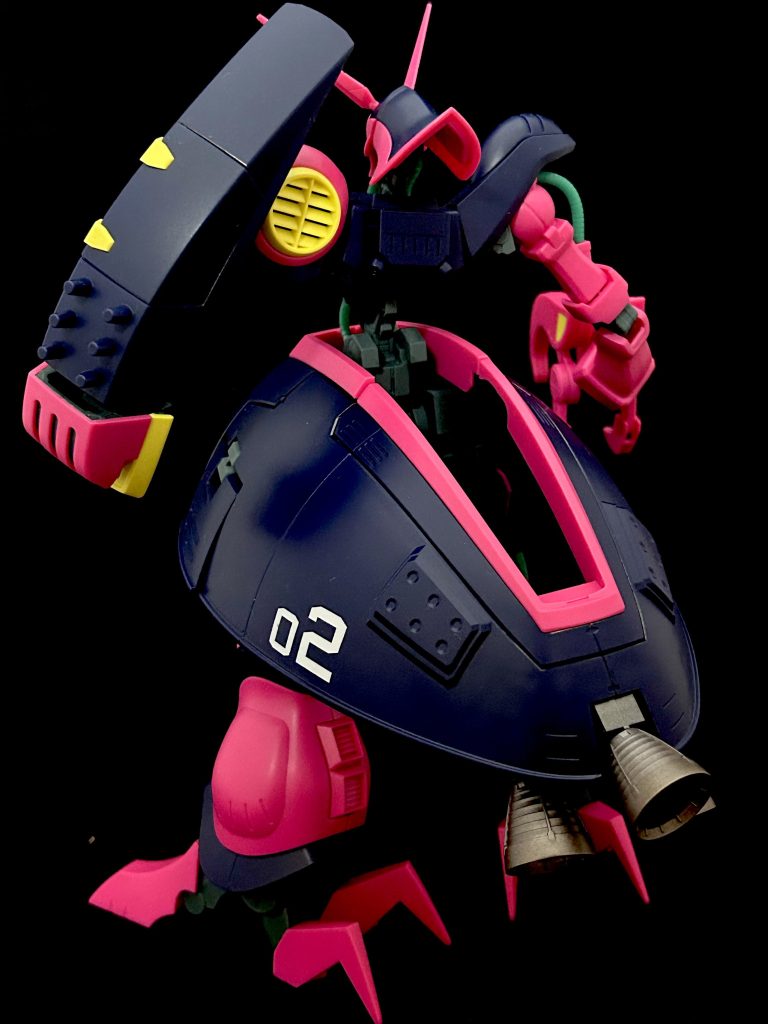 ロザミア機なので”02”で