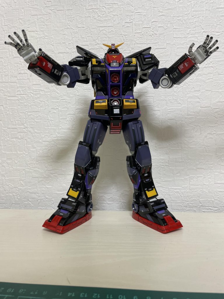 1/144スケールなのにとんでもないサイズで、作って良かったと思ってます。所有欲は凄く満たされますね。