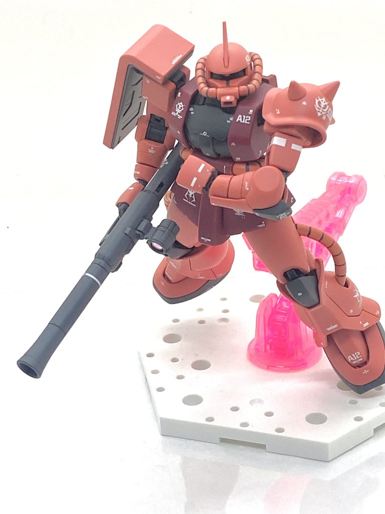 例の通常の三倍の速さのポーズ(笑)。