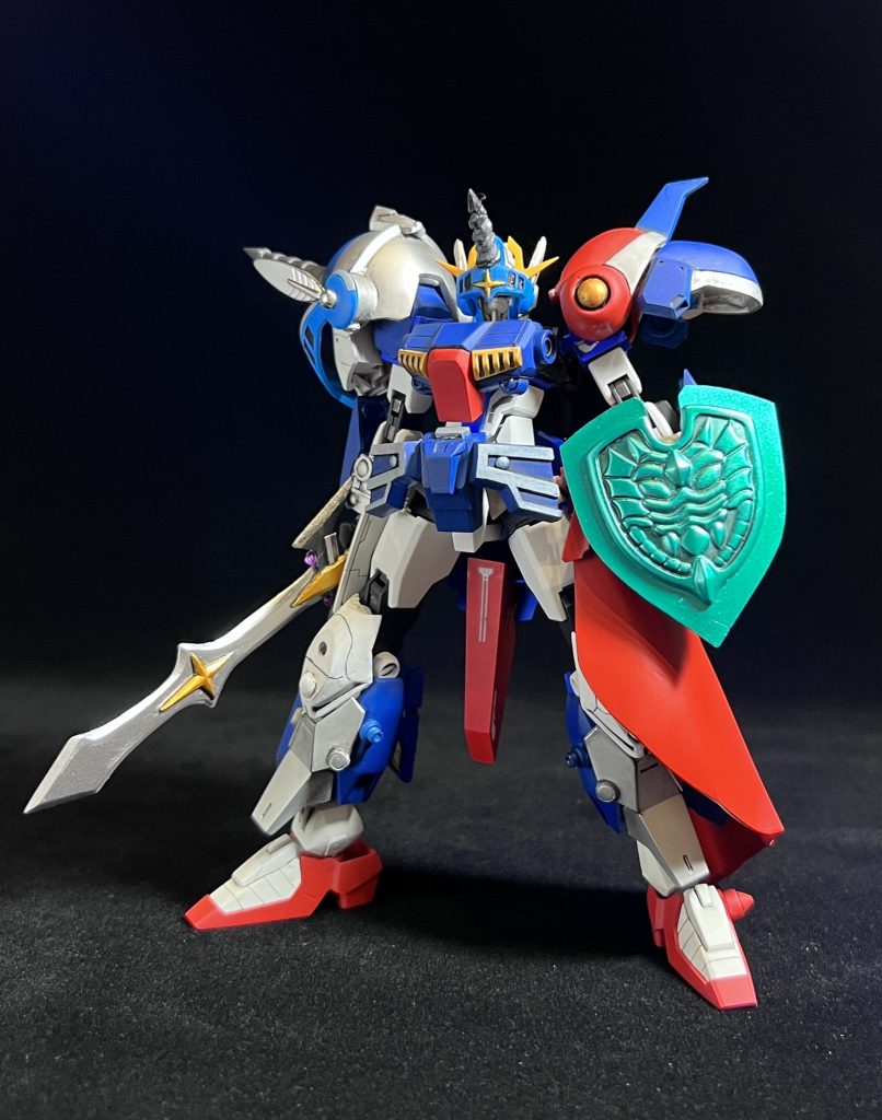 ▲剣士コアゼータガンダムマントを肩につけてしまうと寸足らずになってしまうので、腰マントにしました。...腰蓑?肩にドリル、腰蓑、段平...と剣士というより蛮族なイメージになってしまいましたが、武者との差別化はバッチリです