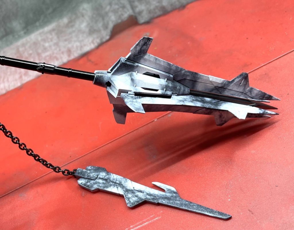 各部に大理石風塗装をしています。