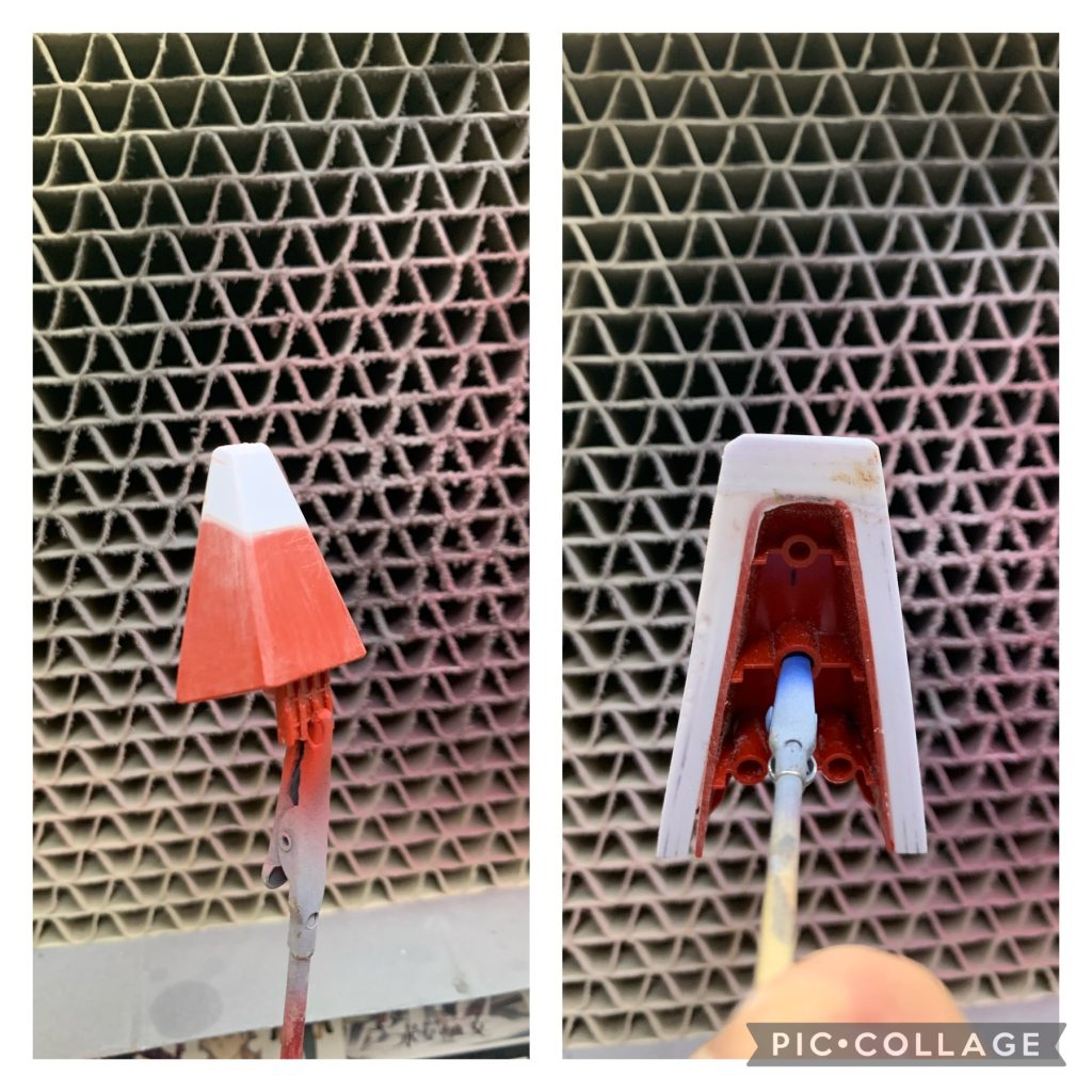 足は両側5ミリずつ先端を6ミリ延ばし大型にしました。