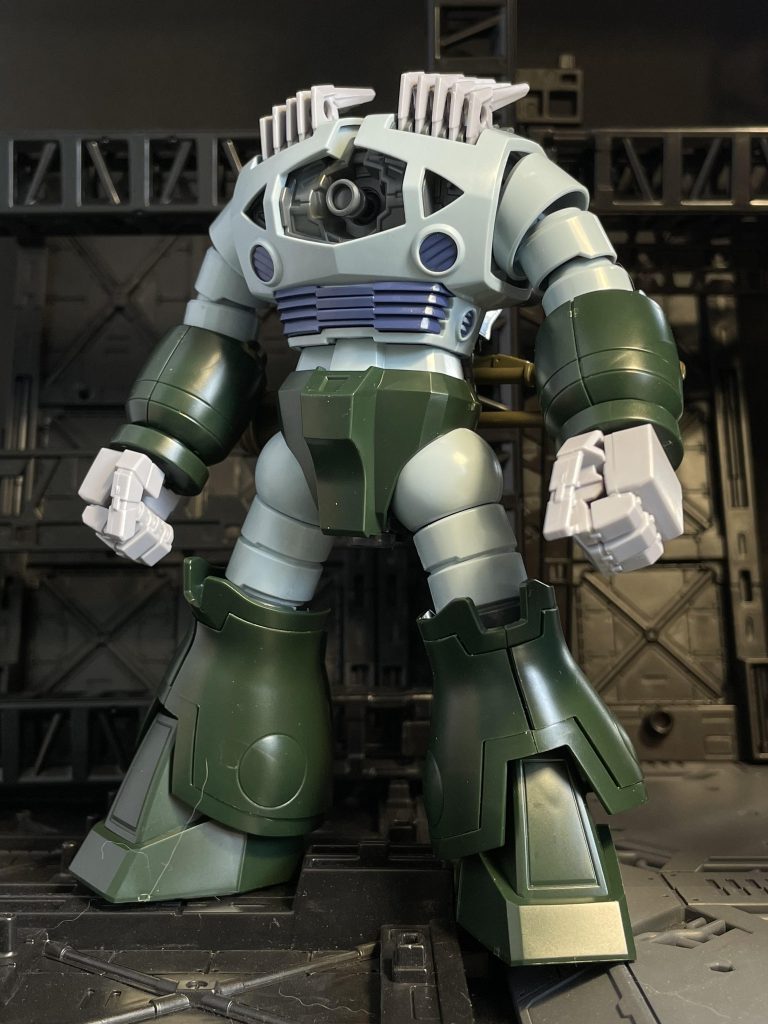 素組状態悪くはないそしてむしろ愛嬌のある顔つきだとさえ思えるゾゴックという機体は、あまりガンダムを知らない人には、見たこともない機体のようですズゴックじゃないの?って聞かれます笑はい、違います。ゾゴックです。