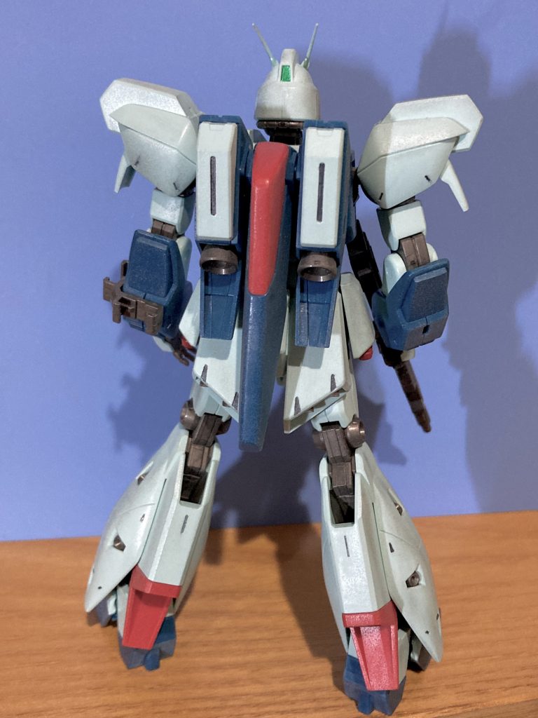 背面