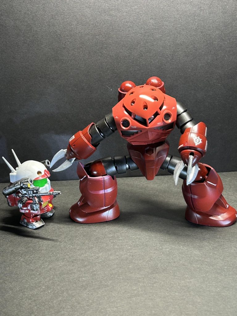 シャア専用ズゴックは、エアブラシ塗装で今回は色にこだわりました。シャア専用と言う事で形を崩さずカッコ良く仕上げたくて👍（ジャンク品との差別感が半端ない😆）