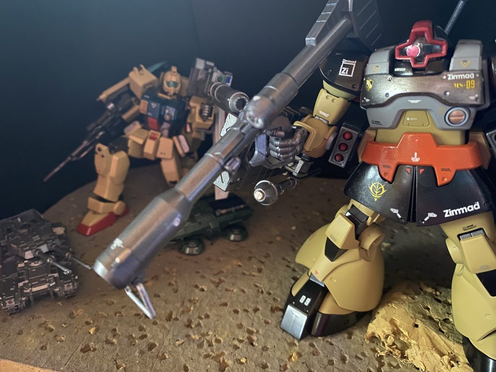 この時、連邦軍はオデッサ基地防衛に当てられた我が方の実に七倍にものぼる大戦力を投入していた事を私は後に知った。オデッサは、まさに鉄の嵐に見舞われていたのだ。