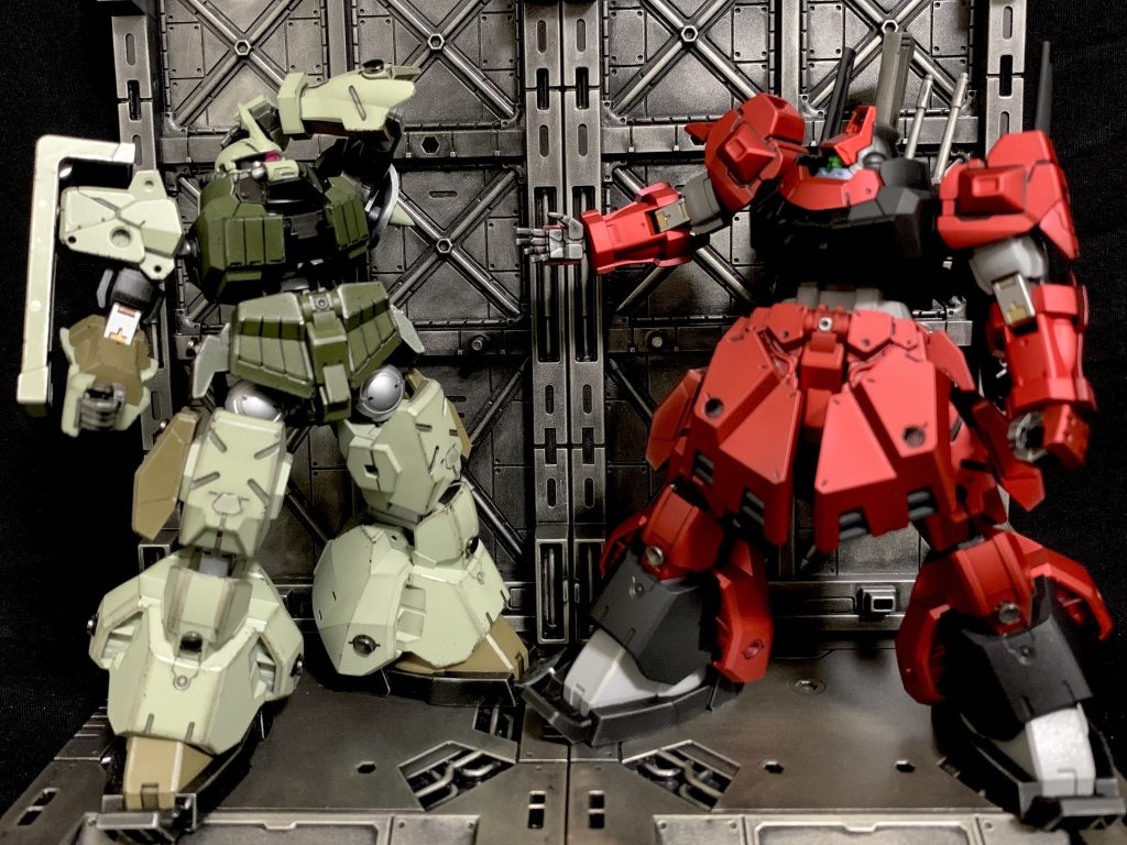 最後の3枚の写真は初代ガンプラじゃないガンプラのザク先輩と・・・私のオアシス「コメダ珈琲」とのショットです。「なんでやねん‼️」ガンプラは自由だ!(じゃないけどw)