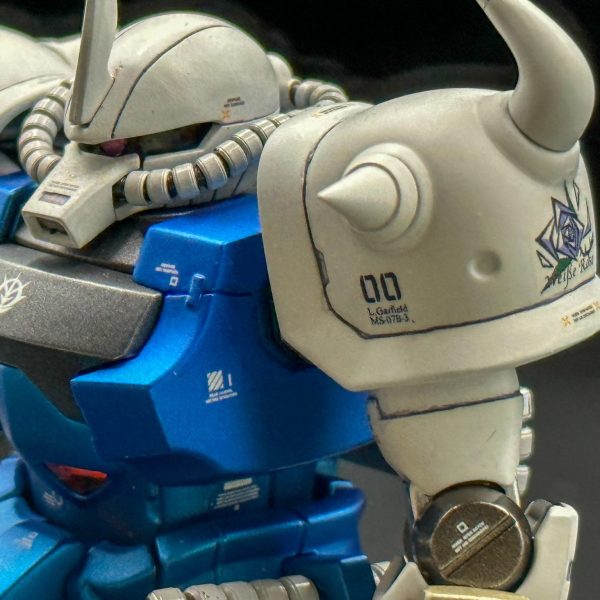 Weiß Rose グフカスタム