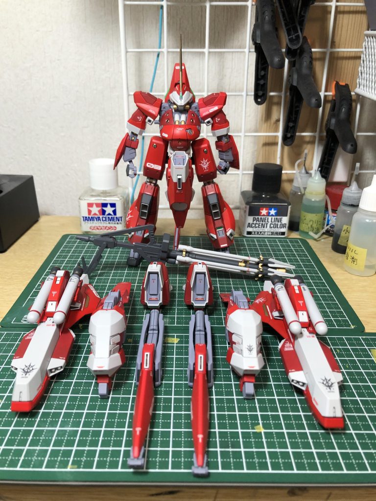 バーザムとアクアなユニットコレが一番したかったまである。ただ実際置くと思ったよりユニットが少なかった印象。戦闘機とかのあの感じ出したかったのに